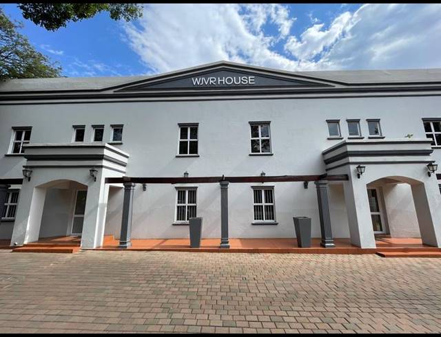 BUSINESS FOR SALE IN CLUBVIEW